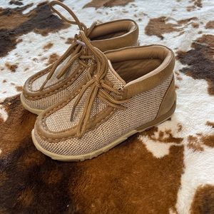 Twister Causal Shoes